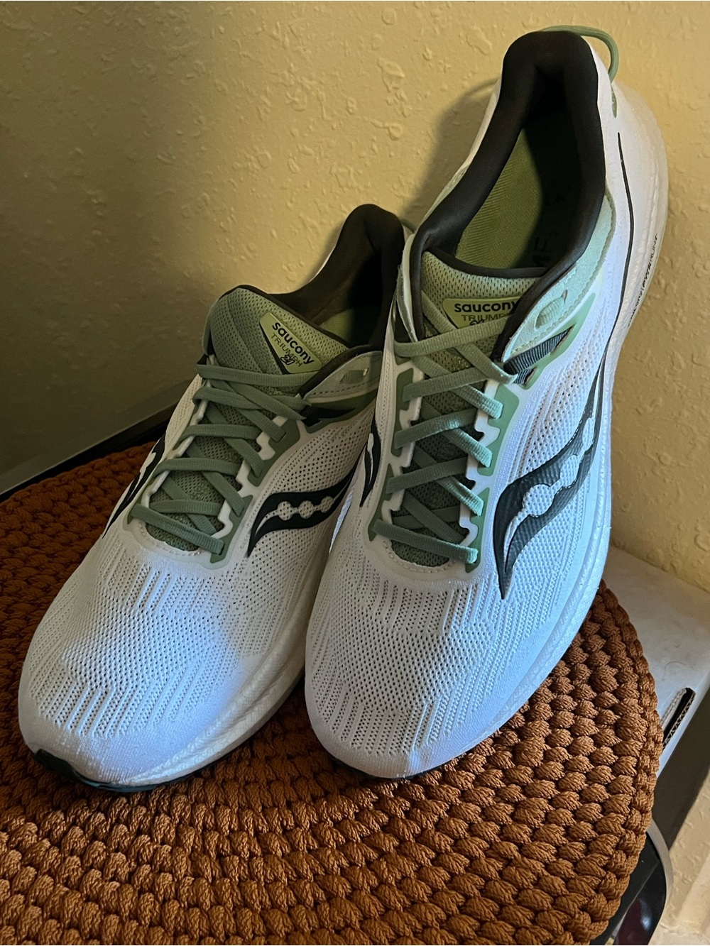 Saucony Triumph 21 'White Umbra'  Men’s 14 USA